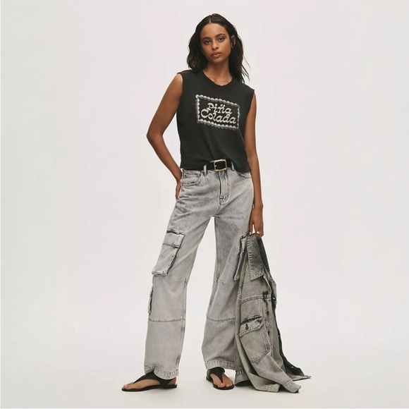 MOTHER Denim Snacks! The Side Dish Cargo Skimp Jeans in Salt & Pepper - Picture 3 of 10